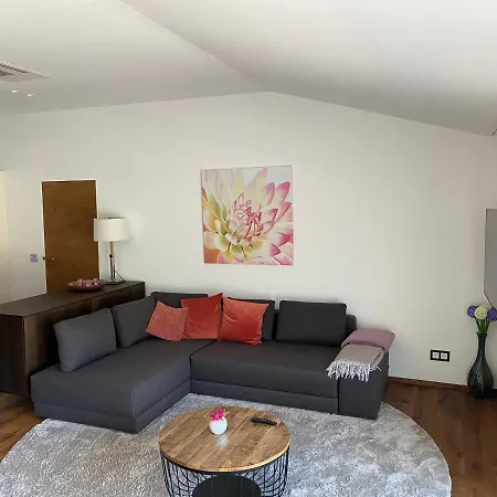 Modern Living Apartament